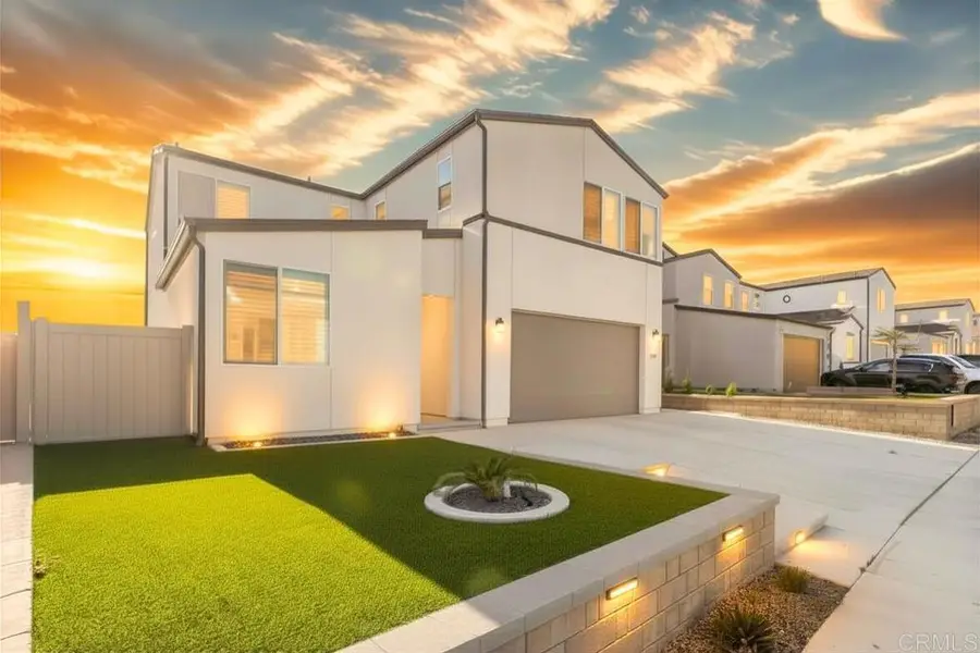 550 Meadowood Street, Fallbrook, CA 92028 - #2