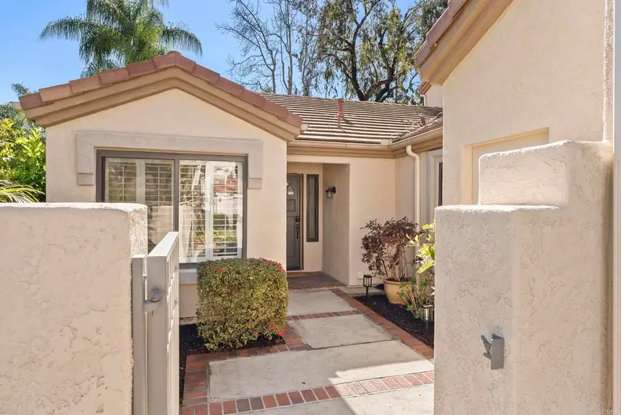 3897 Fallon Circle, San Diego, CA 92130 - #2