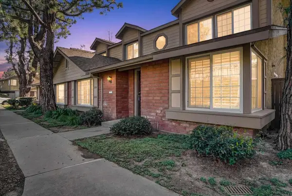 1887 Montgomery Avenue, Ventura, CA 93004