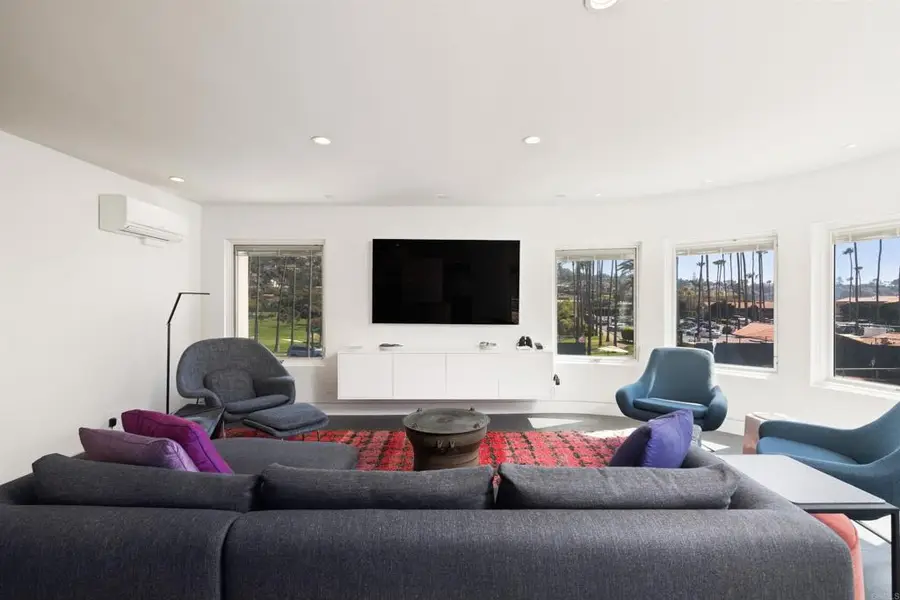 2110 Avenida De La Playa #C, La Jolla, CA 92037 - #3
