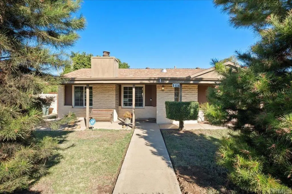 1186 E Lexington Avenue, El Cajon, CA 92019 - #1