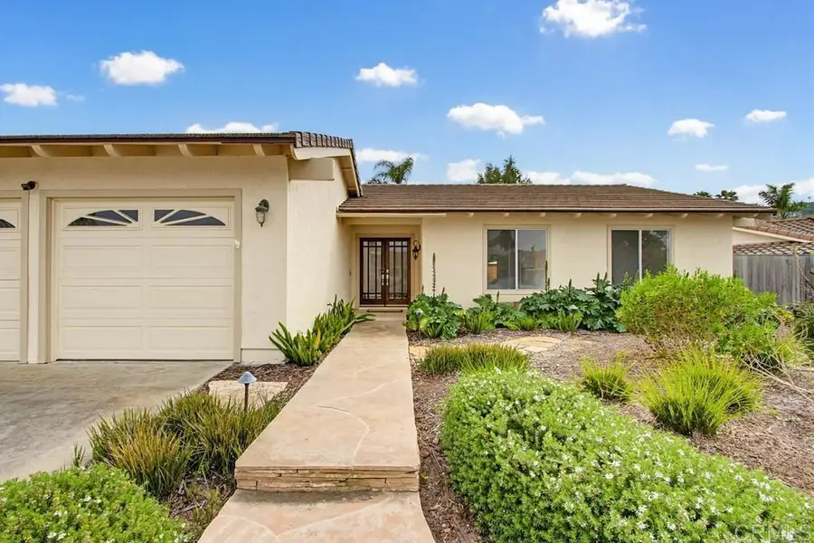 825 Santa Hidalga, Solana Beach, CA 92075 - #2