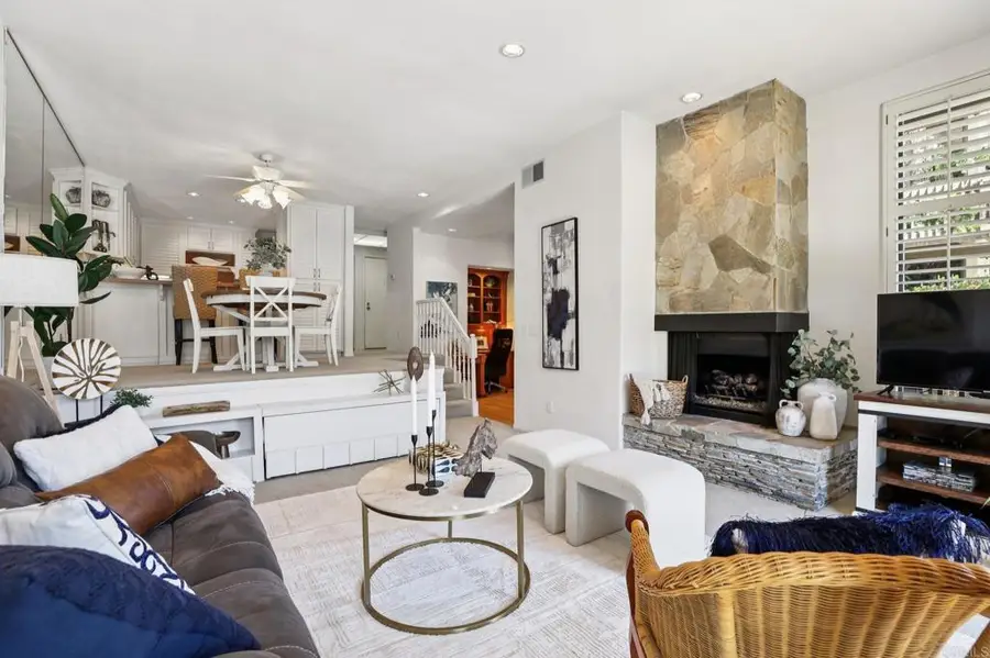 7126 Marina Pacifica Drive N, Long Beach, CA 90803 - #3