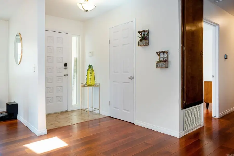 942 Cimarron, Escondido, CA 92029 - #3