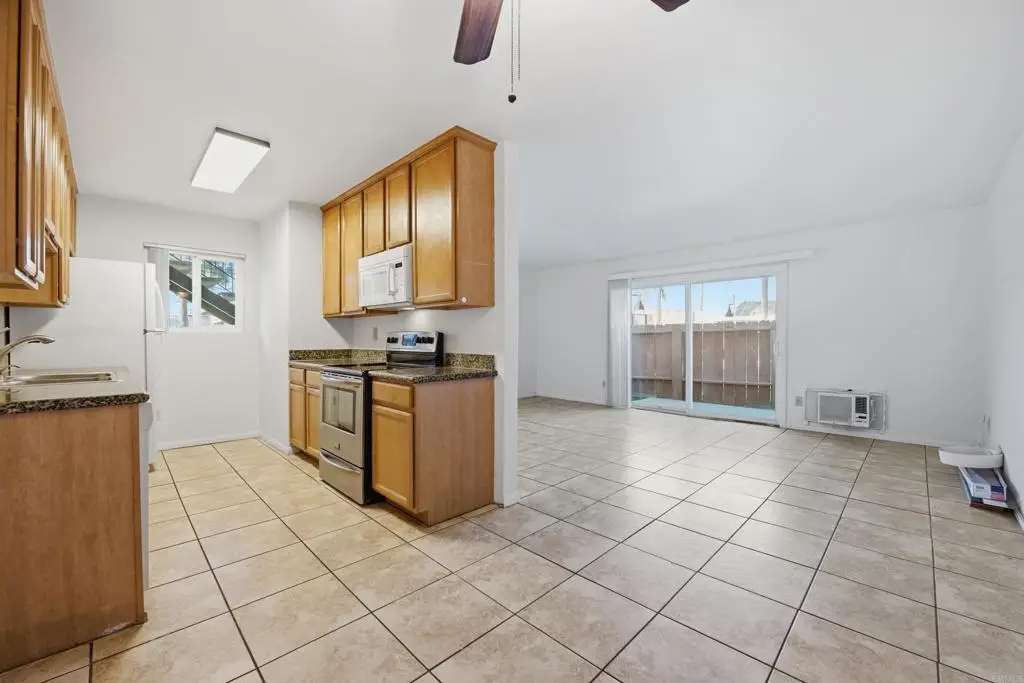 559 E Madison Avenue #108, El Cajon, CA 92020 - #1