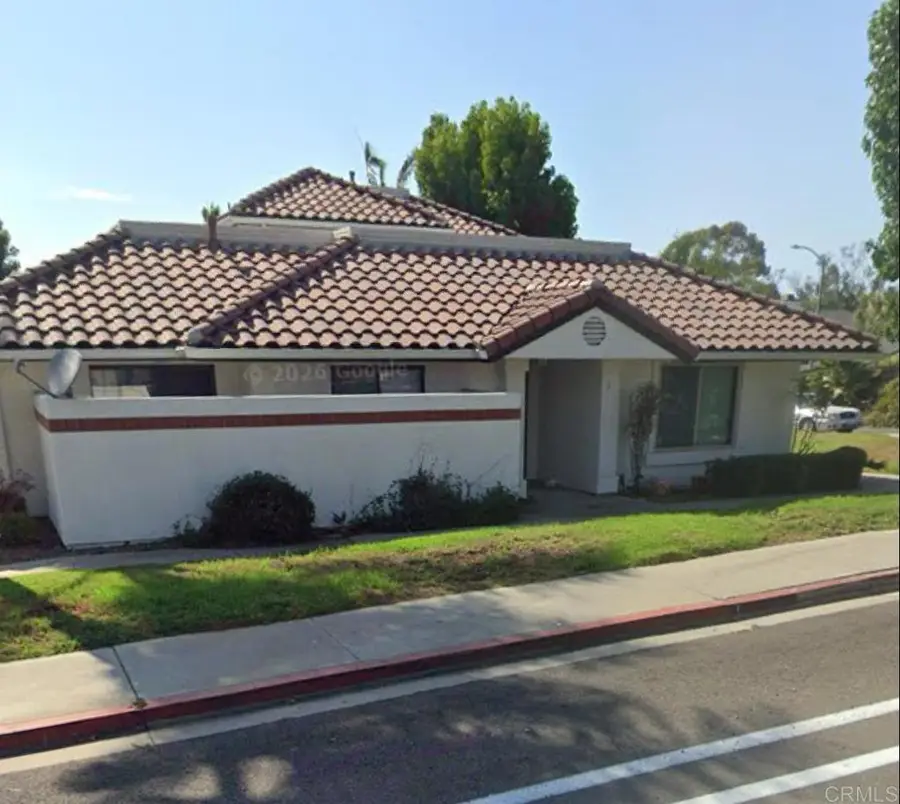 320 Grapevine Road #5, Vista, CA 92083 - #2