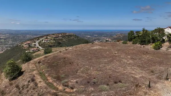 8473 75 Via Rancho Cielo, Rancho Santa Fe, CA 92067