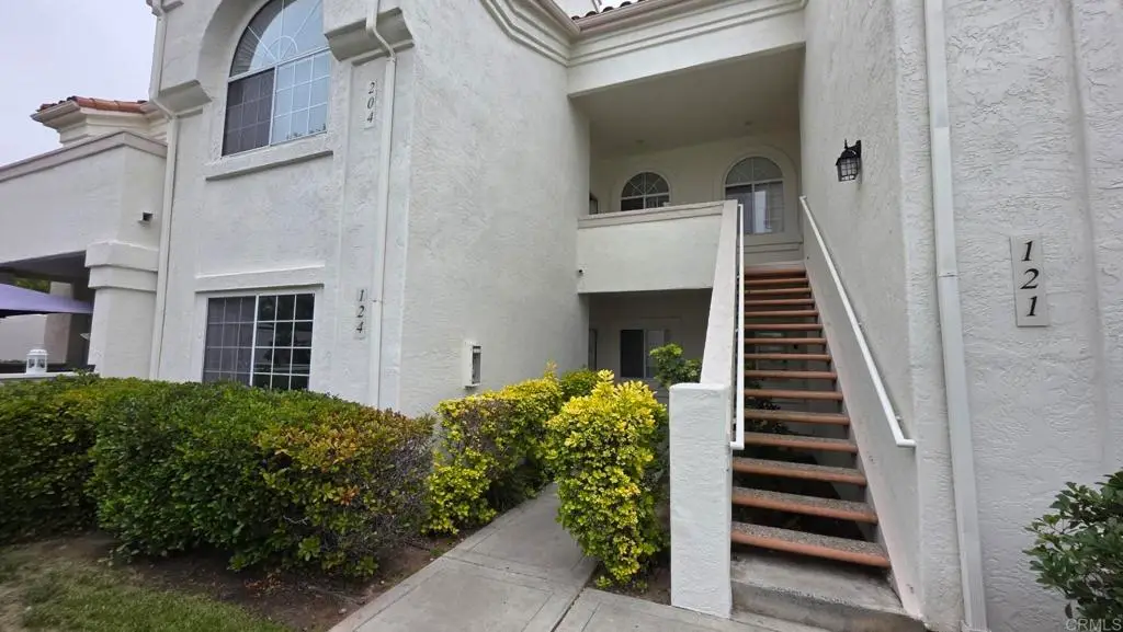 1872 Matin Circle #204, San Marcos, CA 92069 - #1