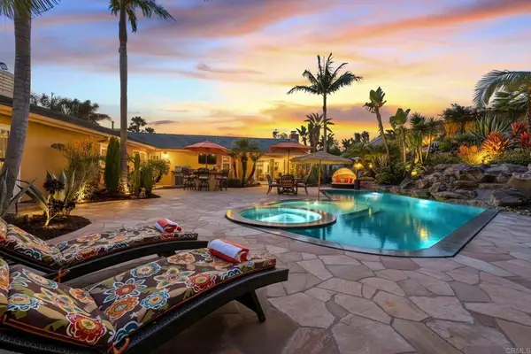 3382 Avenida De Loyola, Oceanside, CA 92056