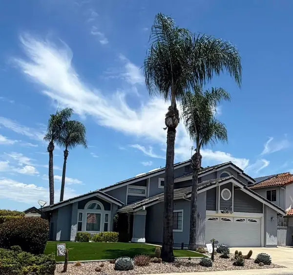 538 Jobe Hill Drive, Vista, CA 92081