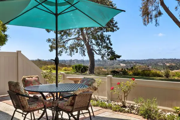 136 S Jayton Lane, Encinitas, CA 92024