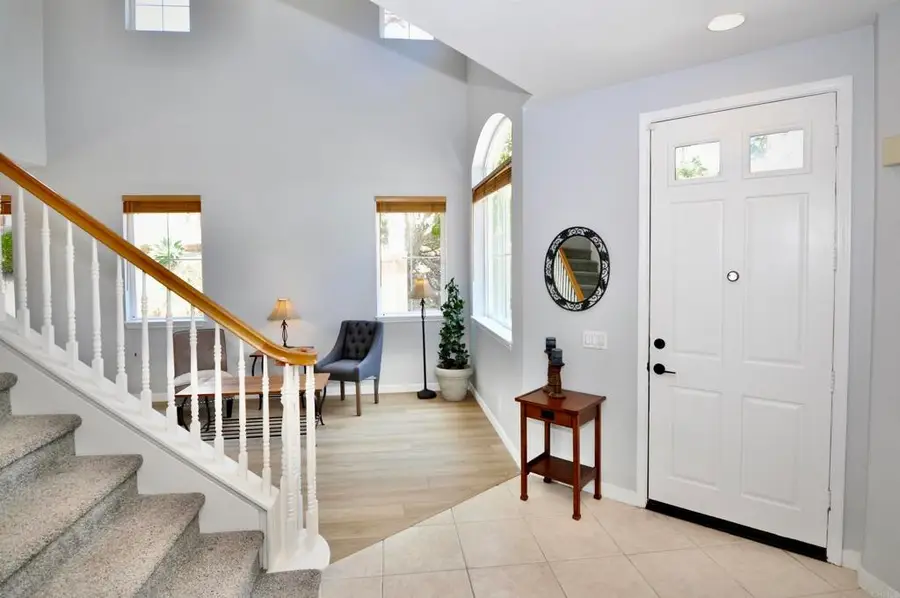 1015 Via Reata, Vista, CA 92081 - #2