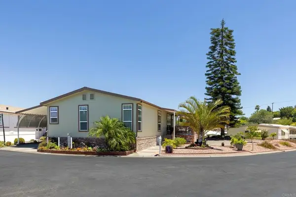 525 W El Norte Parkway #290, Escondido, CA 92026