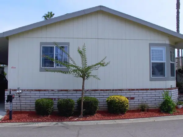 2300 E Valley Parkway #206, Escondido, CA 92027