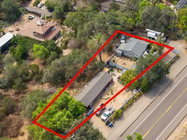 9704 Del Dios Highway, Escondido, CA 92029