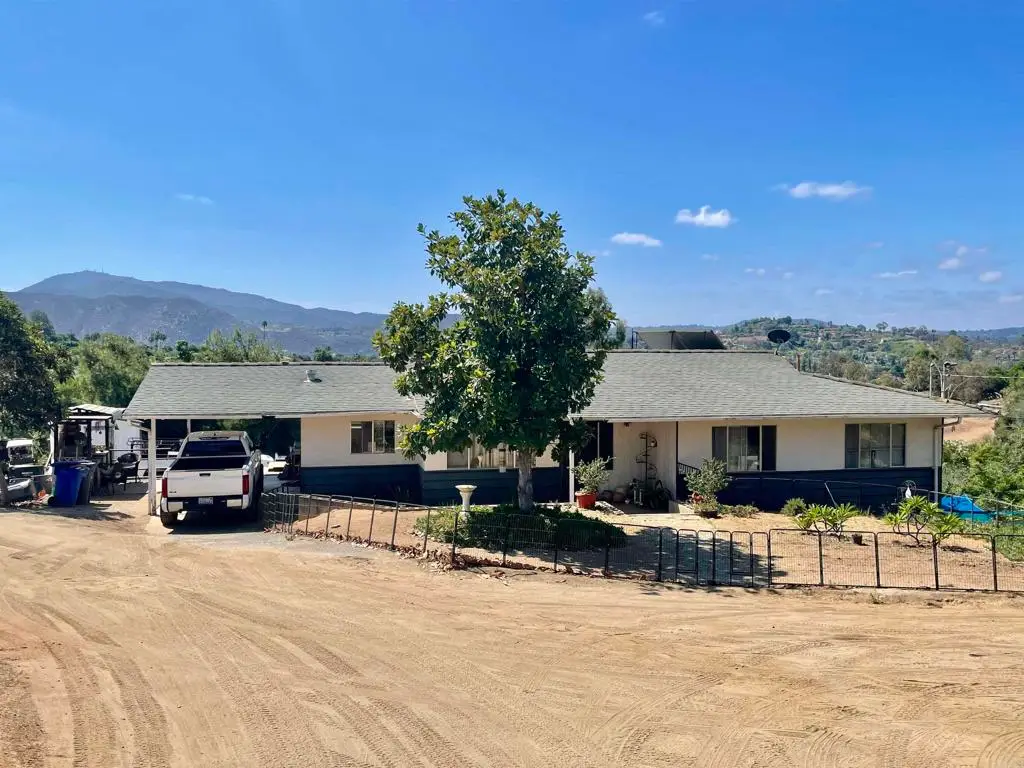 3158 Mary Ln, Escondido, CA 92025 - #1