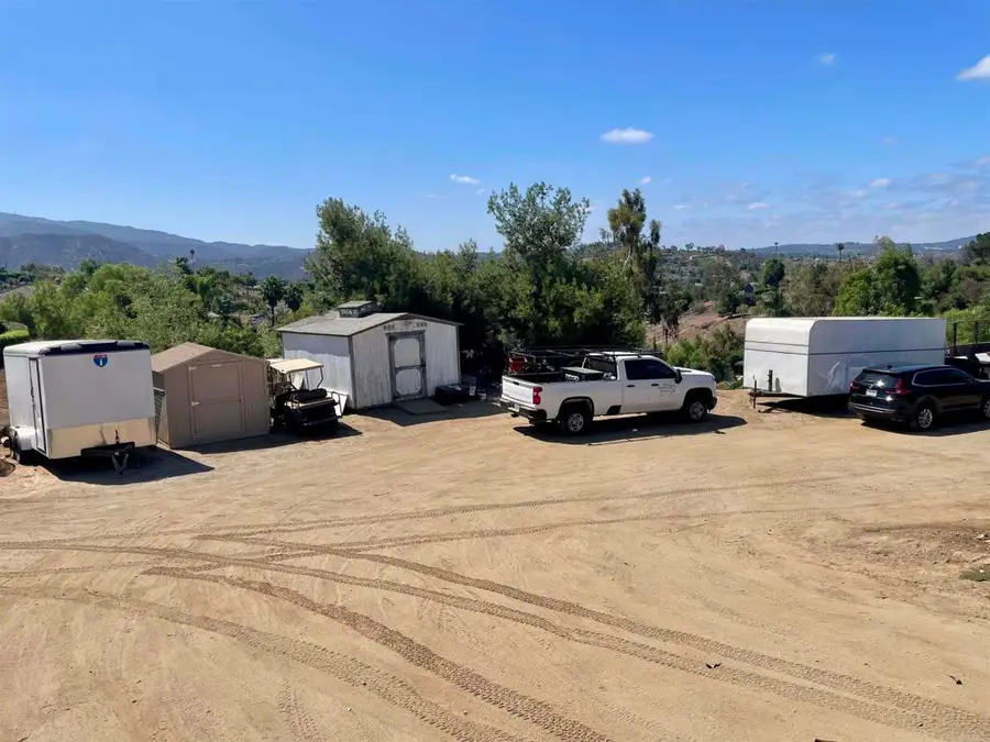 3158 Mary Ln, Escondido, CA 92025 - #3