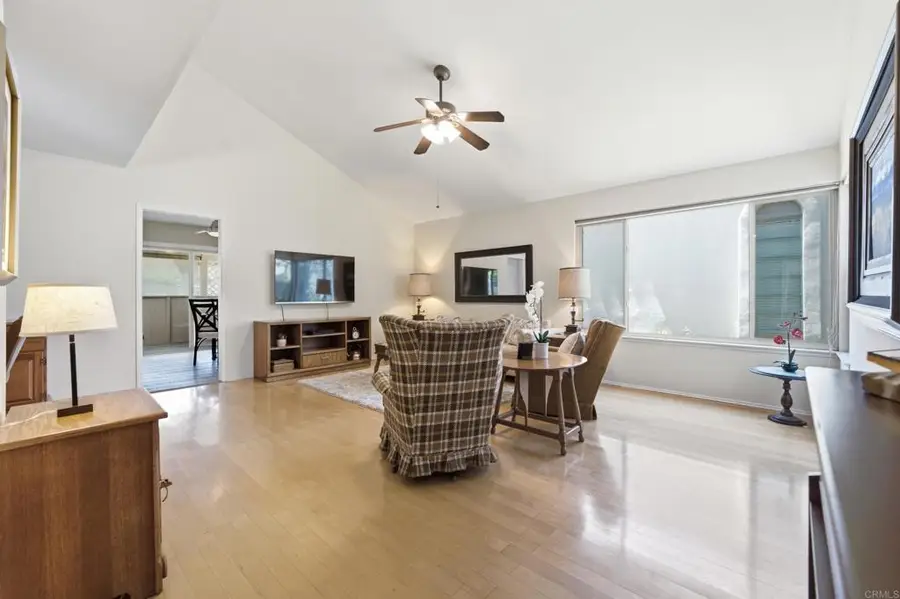 17489 Plaza Del Curtidor #187, San Diego, CA 92128 - #2