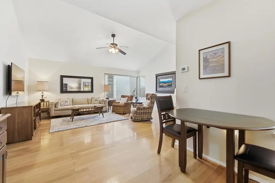 17489 Plaza Del Curtidor #187, San Diego, CA 92128 - #3