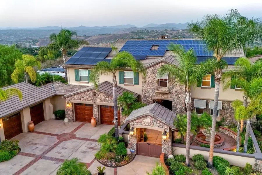 30893 Villa Toscana, Bonsall, CA 92003 - #2