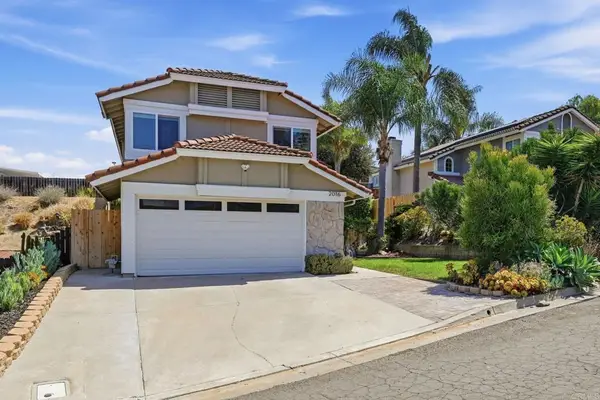 2016 Badger Gln, Escondido, CA 92029