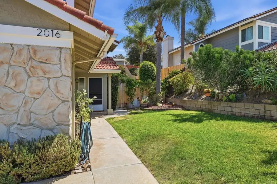 2016 Badger Gln, Escondido, CA 92029 - #2