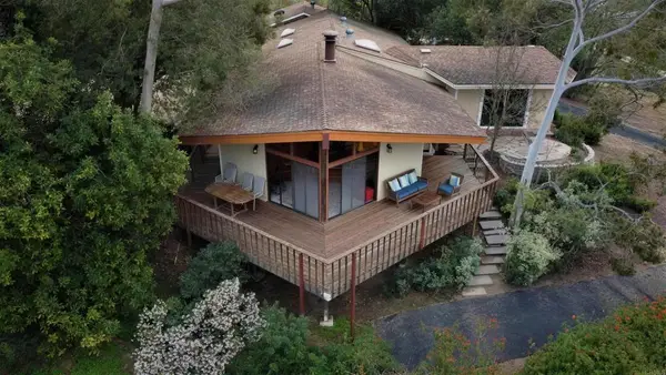 3730 Silverleaf Lane, Vista, CA 92084