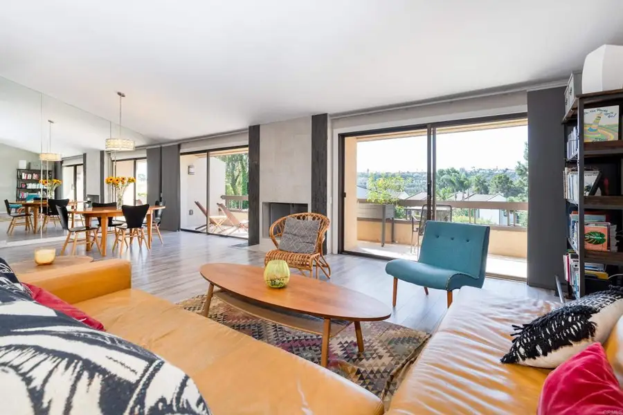 7237 Plaza De La Costa, Carlsbad, CA 92009 - #2