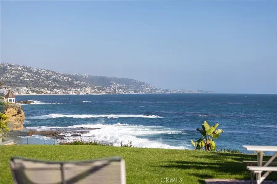 1041 Marine Drive, Laguna Beach, CA 92651 - Image #2