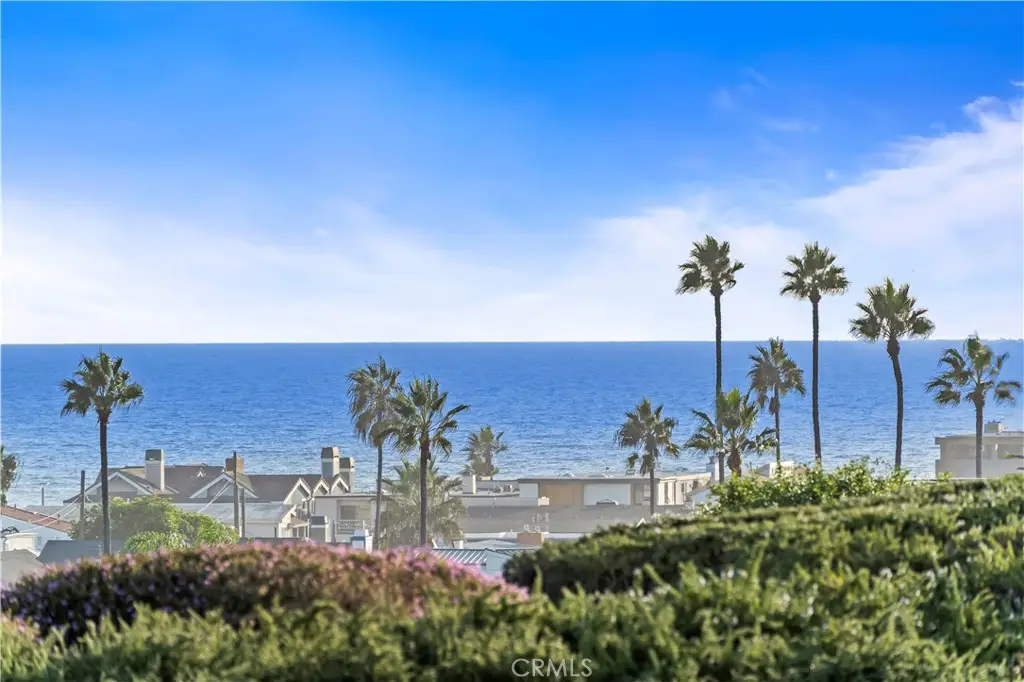 200 Paris Lane #111, Newport Beach, CA 92663 - Image #1