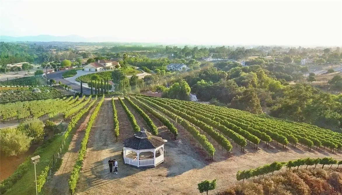 38386 Rock Creek Cir, Temecula, CA 92592 - Image #1