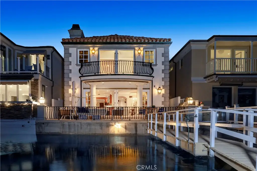339 Via Lido Soud, Newport Beach, CA 92663 - Image #1