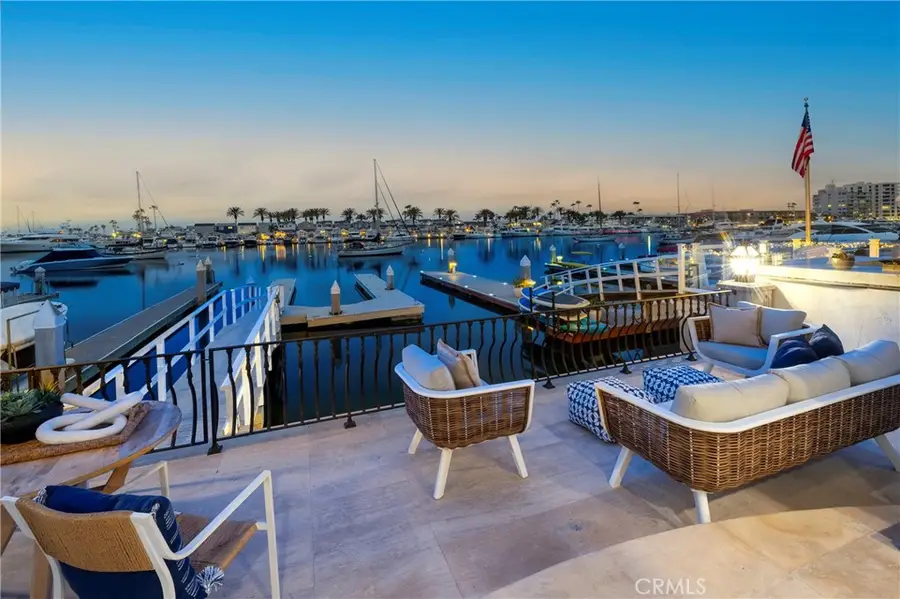 339 Via Lido Soud, Newport Beach, CA 92663 - Image #2