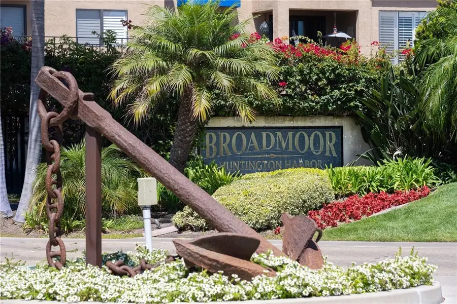 3211 Anne Circle #CI102, Huntington Beach, CA 92649 - #2