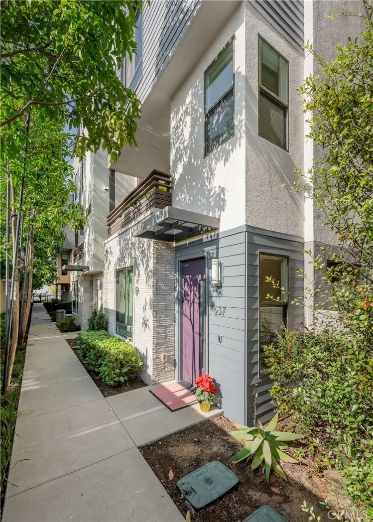 637 Cardiff Reef, Costa Mesa, CA 92627 - Image #2