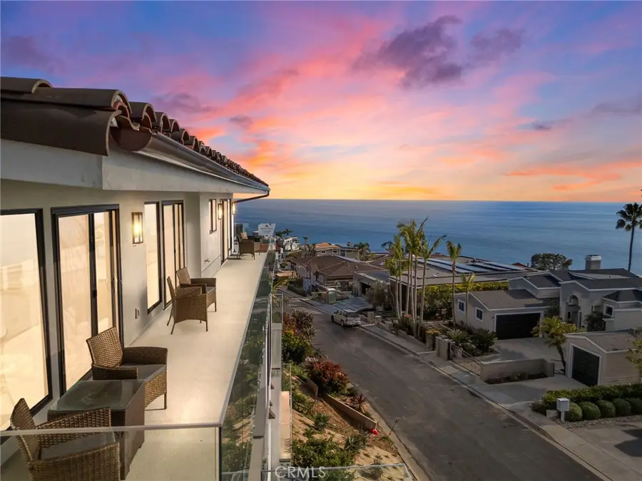 723 Balboa Avenue, Laguna Beach, CA 92651 - #2