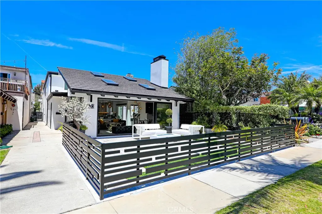 503 Marguerite, Corona Del Mar, CA 92625 - Image #1