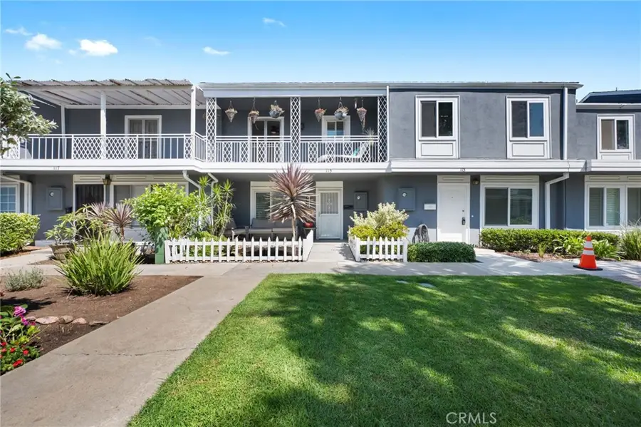 115 Morristown, Costa Mesa, CA 92626 - #2