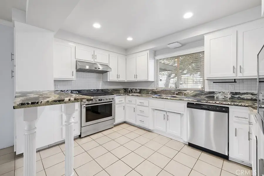 928 E Meats, Orange, CA 92865 - #3