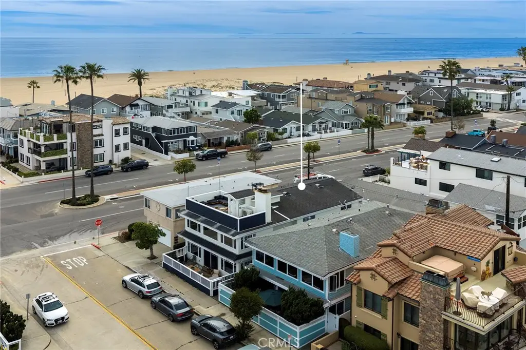 203 8th, Newport Beach, CA 92661 - #1