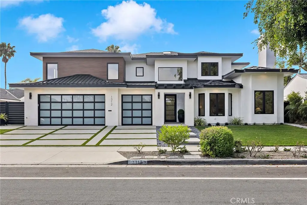 1312 Dover Drive, Newport Beach, CA 92660 - #1