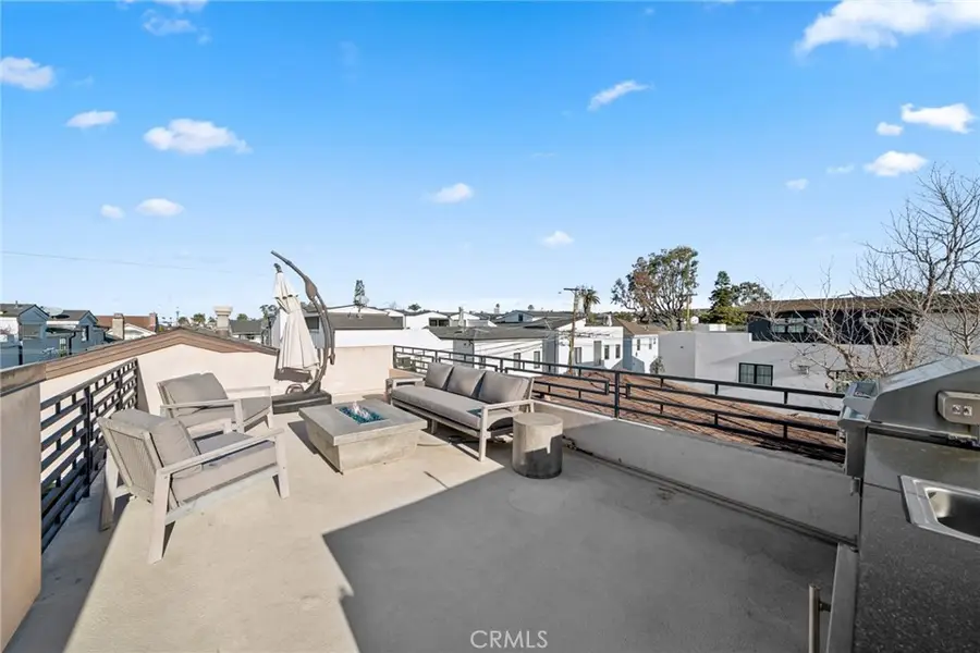417 1/2 Poinsettia Avenue, Corona Del Mar, CA 92625 - #3