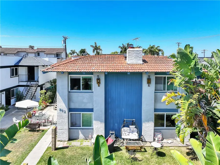 203 Ogle Street, Costa Mesa, CA 92627 - #2