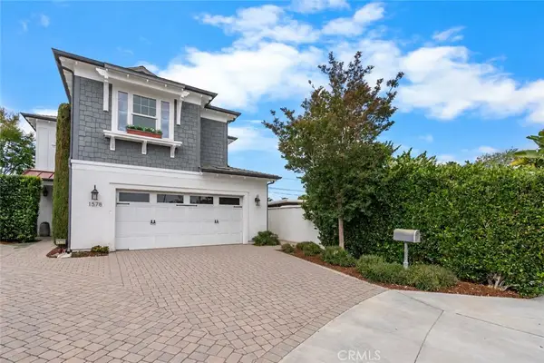 1578 Redlands, Costa Mesa, CA 92627