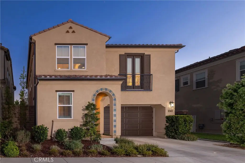 1249 E Providence Loop, Placentia, CA 92870 - #1