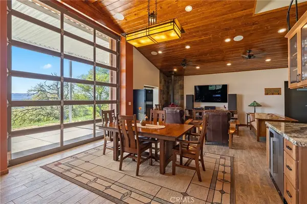 4235 Vista Del Lago, Santa Margarita, CA 93453