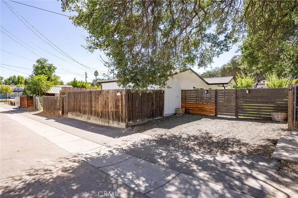 2130 Vine Street, Paso Robles, CA 93446 - Image #1