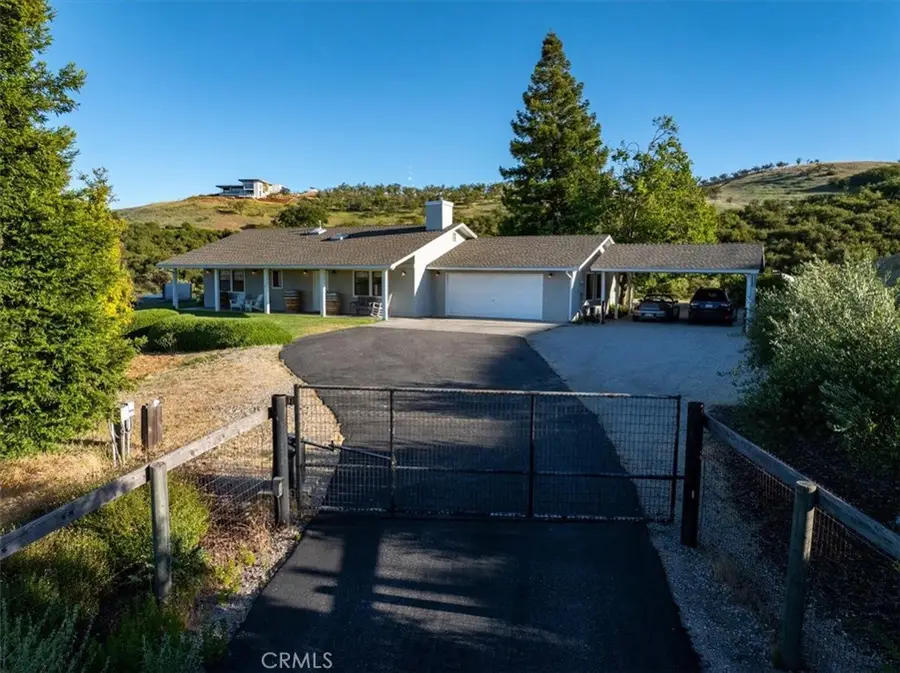 885 W 4th Street, Paso Robles, CA 93446 - Image #3