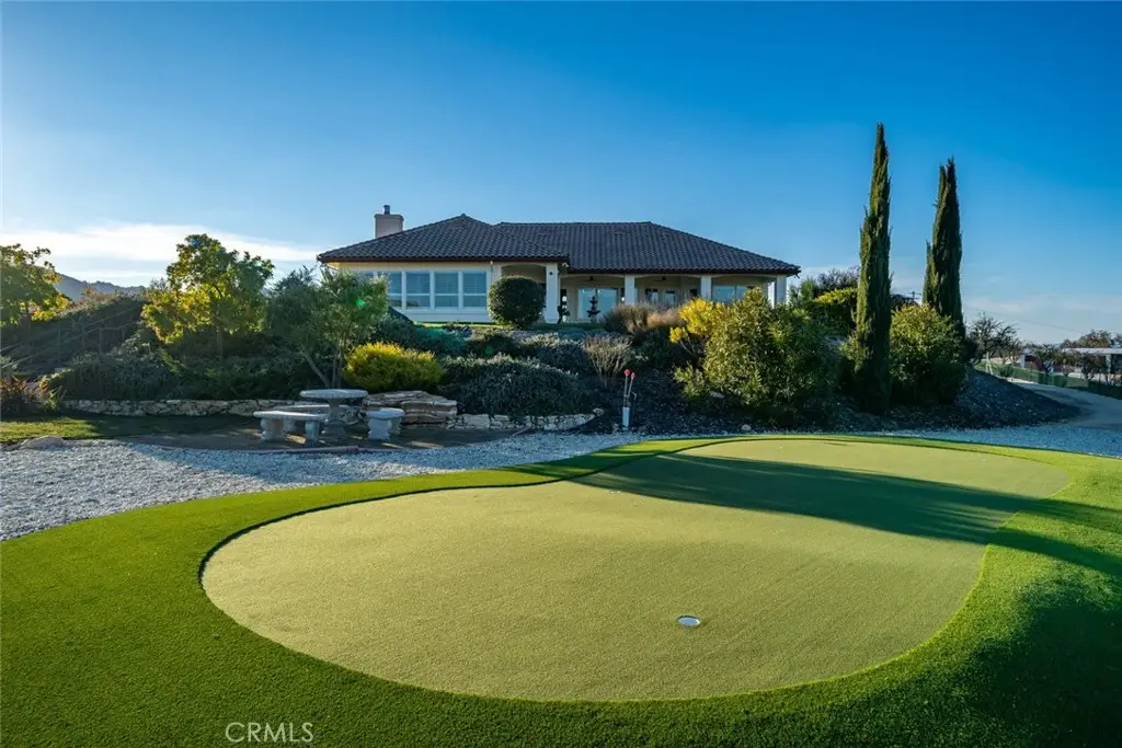 5495 Vista Serrano, Paso Robles, CA 93446 - Image #1