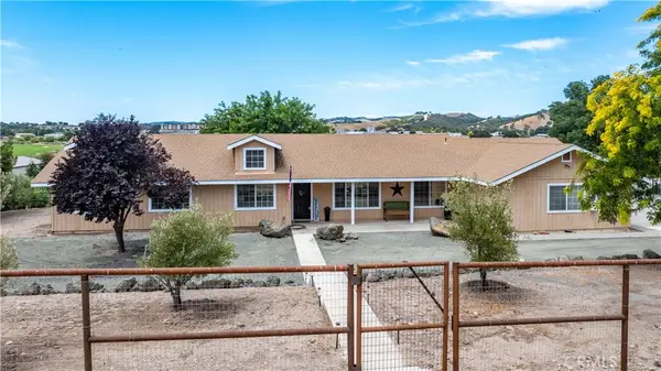 1375 Santa Ysabel Avenue, Paso Robles, CA 93446